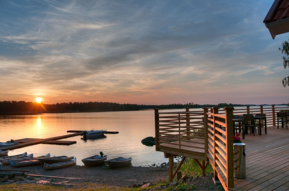 Sjöstugans Hotell & Stugby