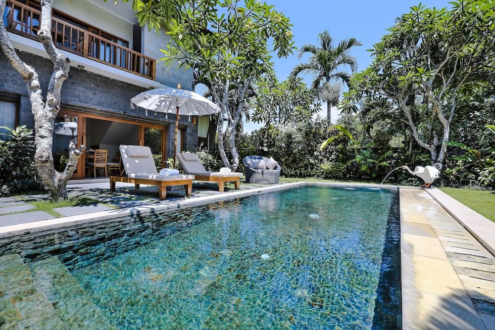 Desa Swan Villas & SPA, Keramas 1