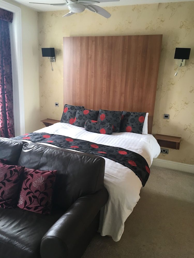 Holland Hall Hotel 3