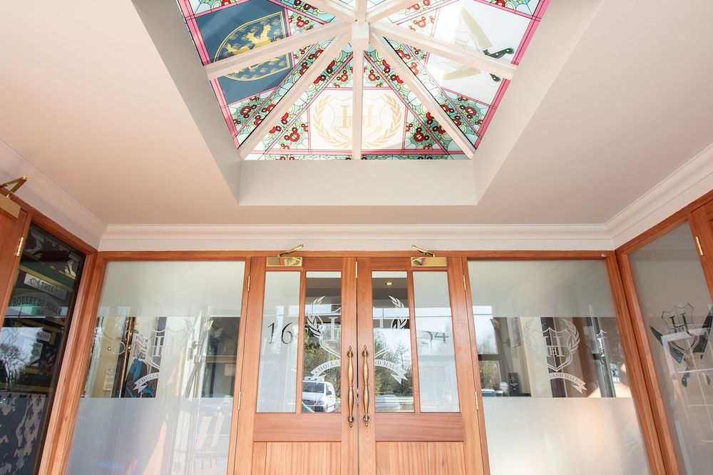 Holland Hall Hotel 2