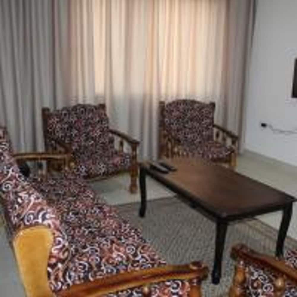 Faraseen apartments 1 2