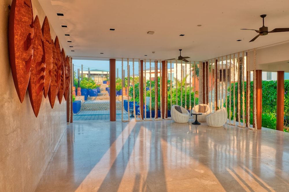 Azaya Beach Resort 2