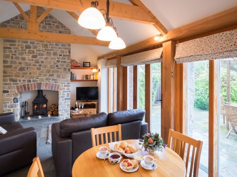 Pear Tree Cottages 2