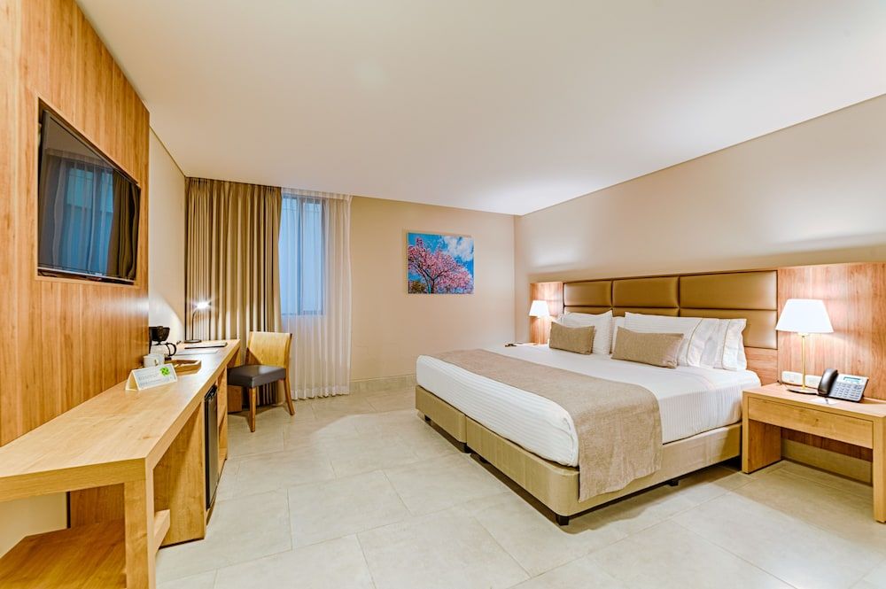 Hotel MS 100 Ciudad Jardín 1