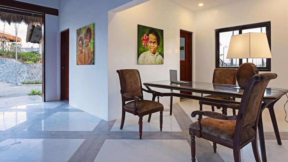 Ocean's Edge Resort 1 Ocean's Edge Resort 1