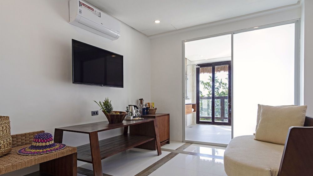 Ocean's Edge Resort 3 Ocean's Edge Resort 3