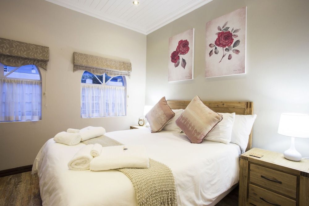 The Browns' Luxury Guest Suites 2