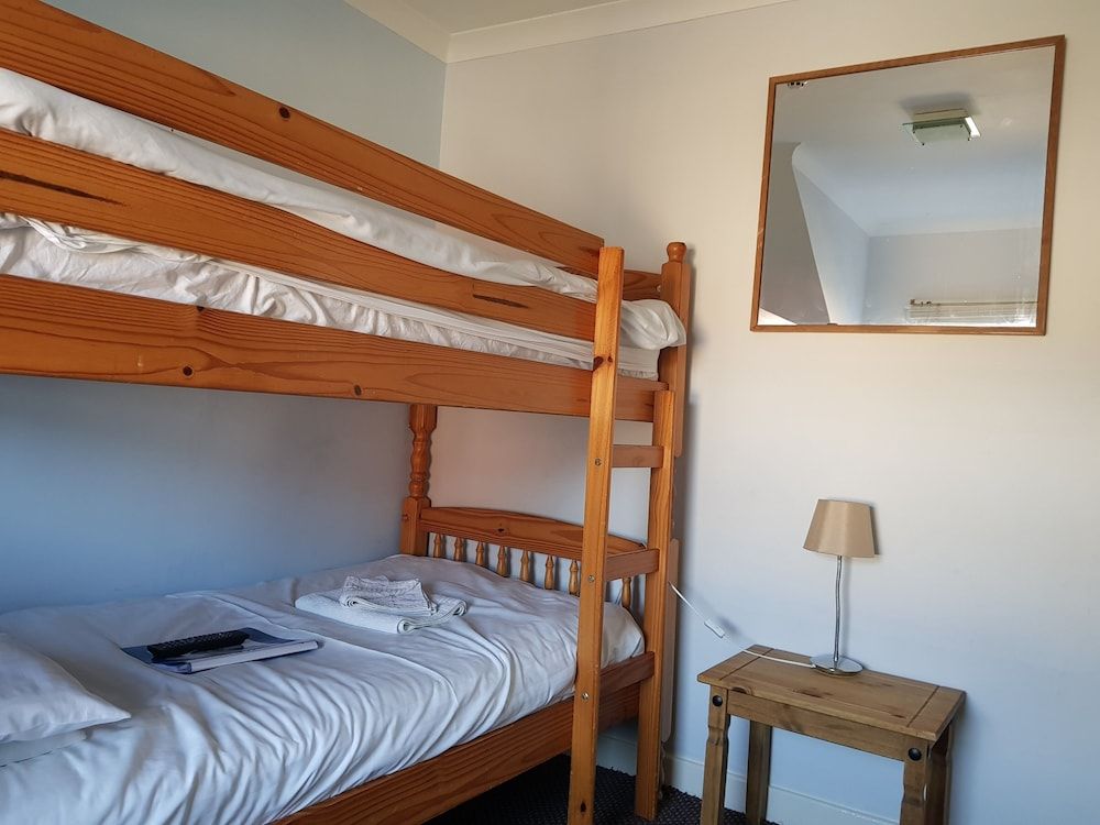 The Beach Hut Holyhead 3