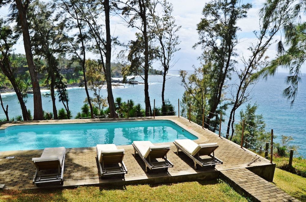 Andrea Lodges 1 Andrea Lodges 1