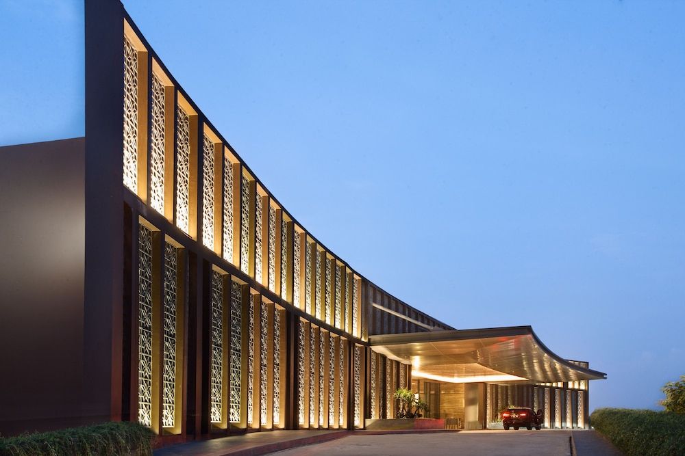 Hotel Santika Premiere Bandara Palembang 1