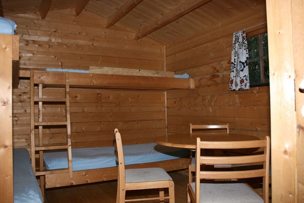 Huts in Víðidalur 3