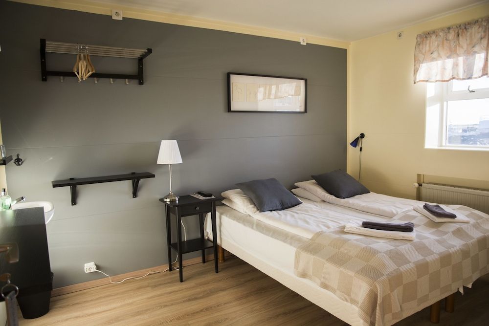 Guesthouse Hvammur 3