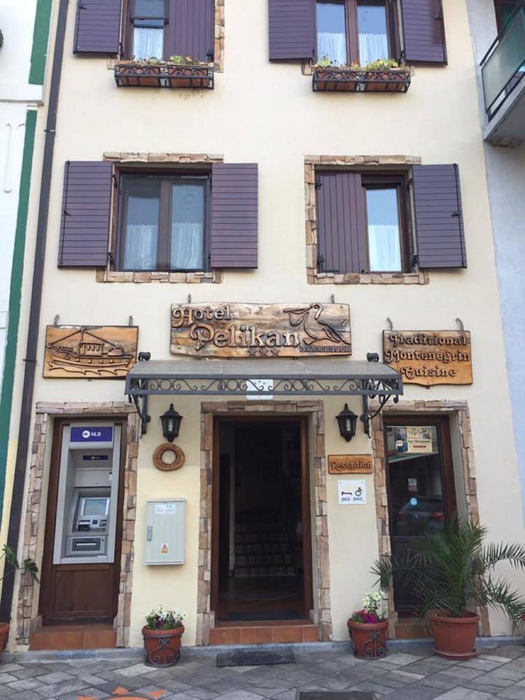 Hotel Pelikan 1