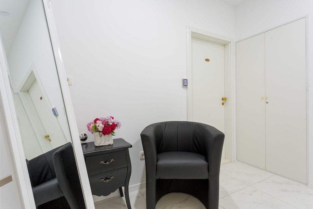 Luxury Rooms Floramye - Adults Only 2