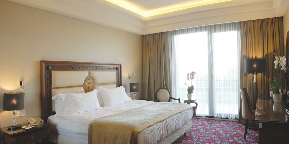 Blue Diamond Ataturk Palace 1 Blue Diamond Ataturk Palace 1