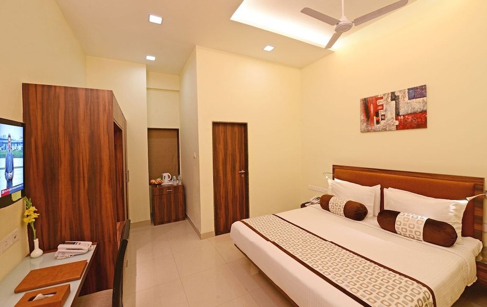 Vijaya Tej Clarks Inn 2