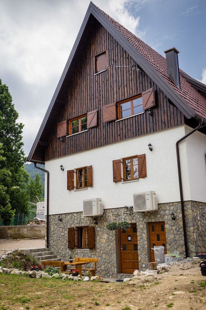 Rustic Lodge Plitvice 2