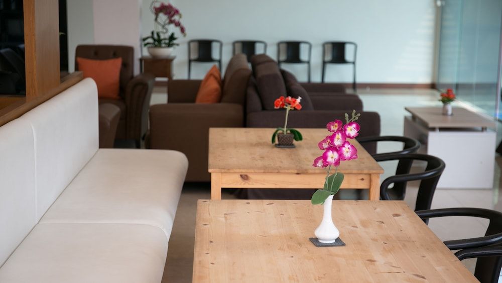 B2 Sriracha Premier Hotel 2