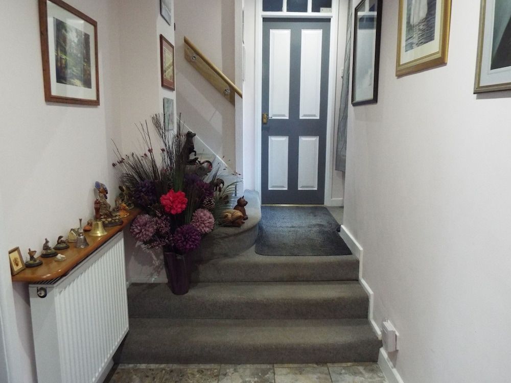 Meadowbrook Cottage B&B 2