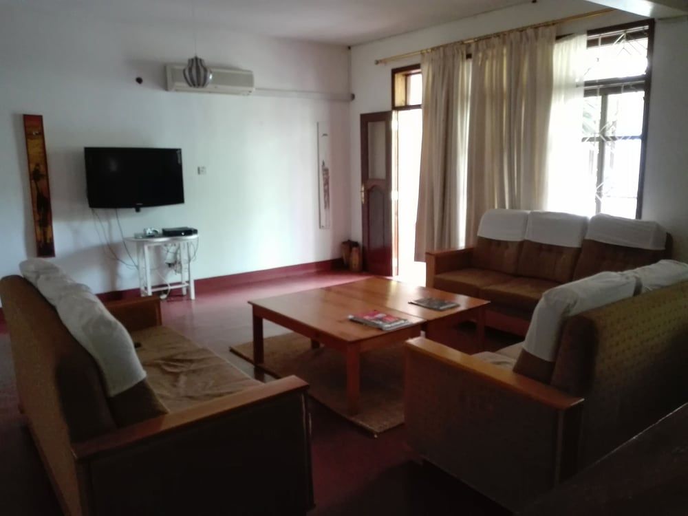 Kilimanjaro Safaris Lodge 3