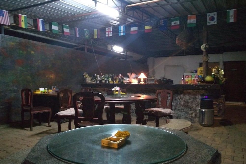 Crossroads House - Hostel 2