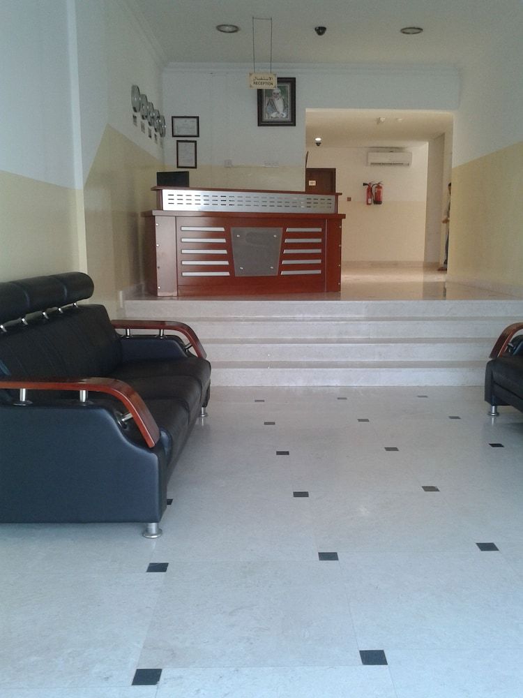 Al Basateen Hotel Apartment 3