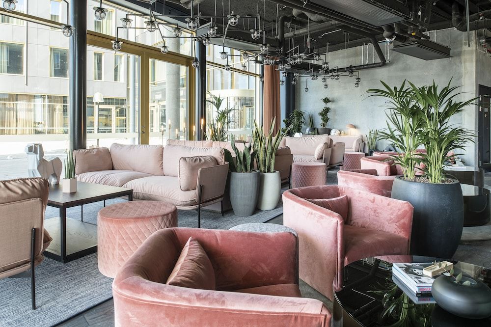 Quality Hotel The Box 2