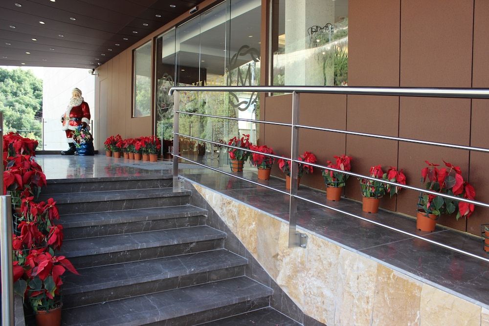Maximus Hotel Byblos 2