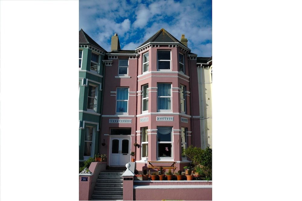 Athol Park Guest House