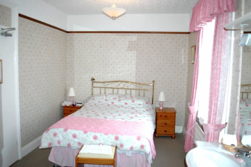Athol Park Guest House 2