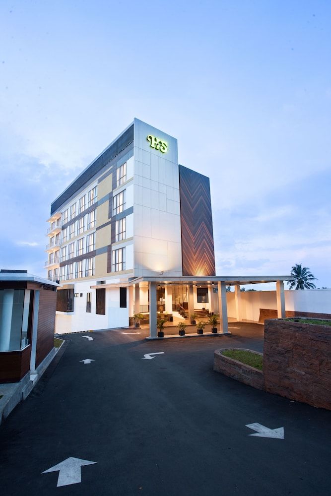 Laska Hotel Sukabumi 1