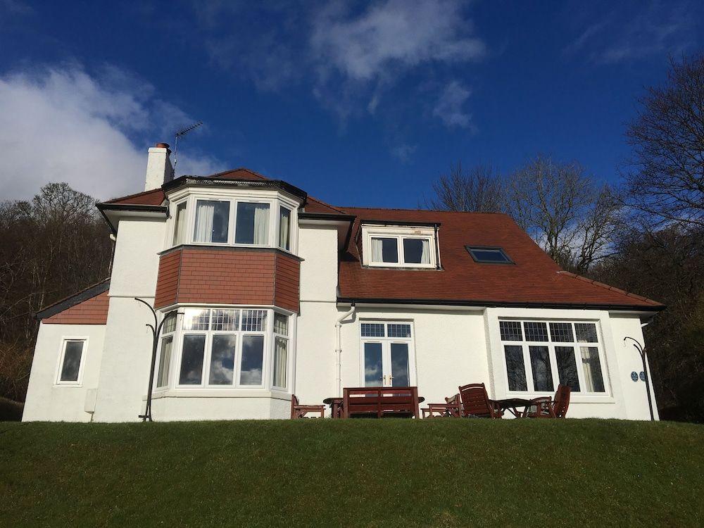 The Knowe Guest House 4 estrelas em Callander