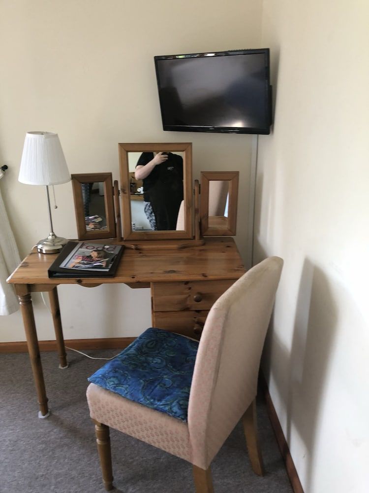 The Miners Country Inn 2