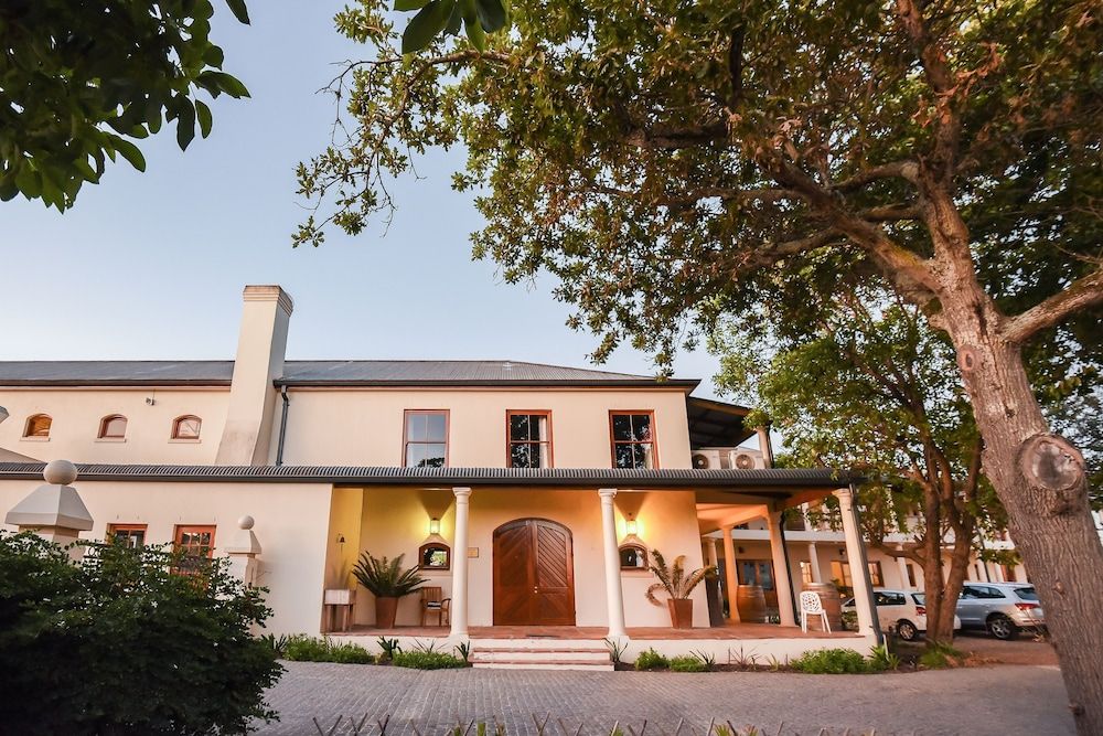 Lovane Boutique Wine Estate & Guesthouse