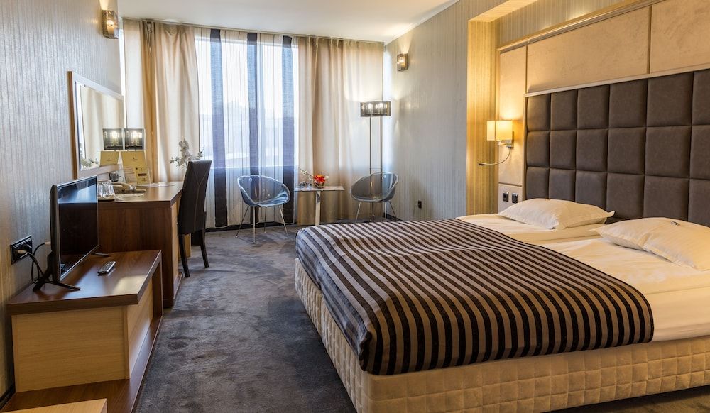 Cosmopolitan Hotel & Wellness 4 estrelas em Ruse