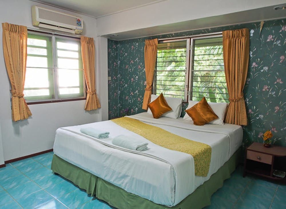 Huaykhakhaeng Country Home Resort 3