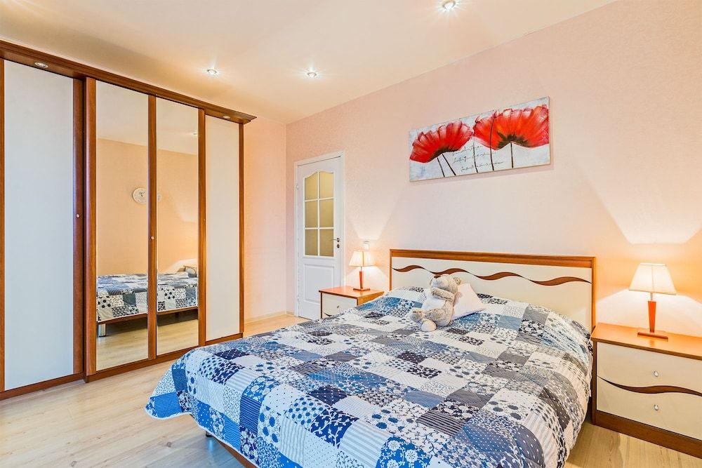 InRoomSPb 2
