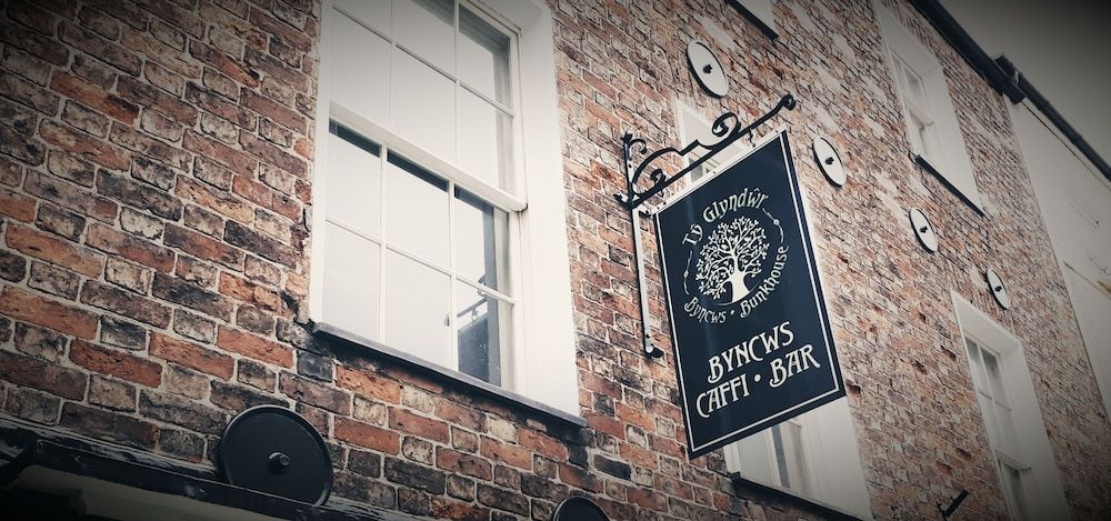 Ty Glyndwr Bunkhouse Bar and Cafe 4 estrelas em Caernarfon