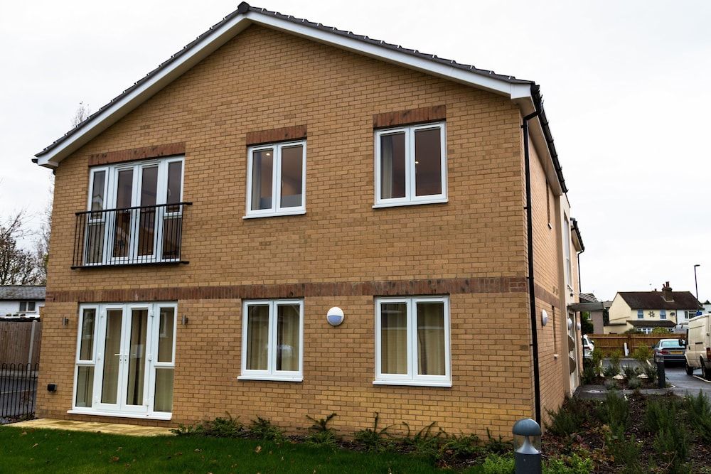 Heathrow Living Serviced Apartments by Ferndale 2