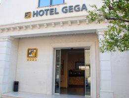Hotel Gega