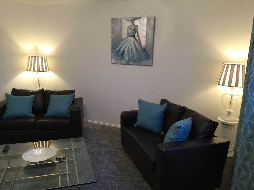 North Bridge Apartment 2