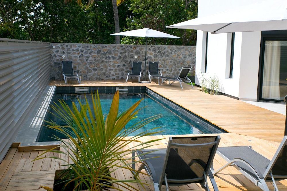 Apartment With one Bedroom in Saint Pierre, With Pool Access, Enclosed Garden and Wifi - 5 km From the Beach