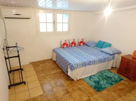 House With one Bedroom in Cayenne, With Enclosed Garden and Wifi - 4 km From the Beach