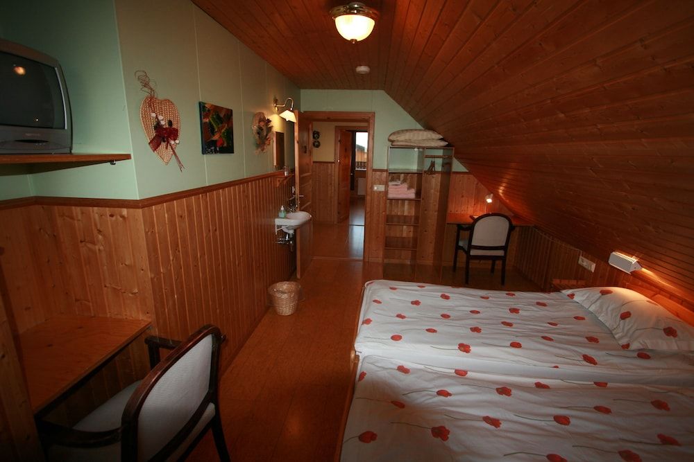 Arnanes Country Hotel 2