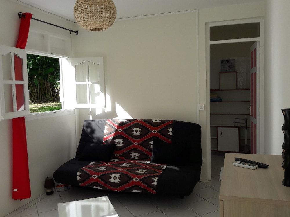 Studio in Trois Rivieres, With Furnished Garden and Wifi - 5 km From the Beach 2