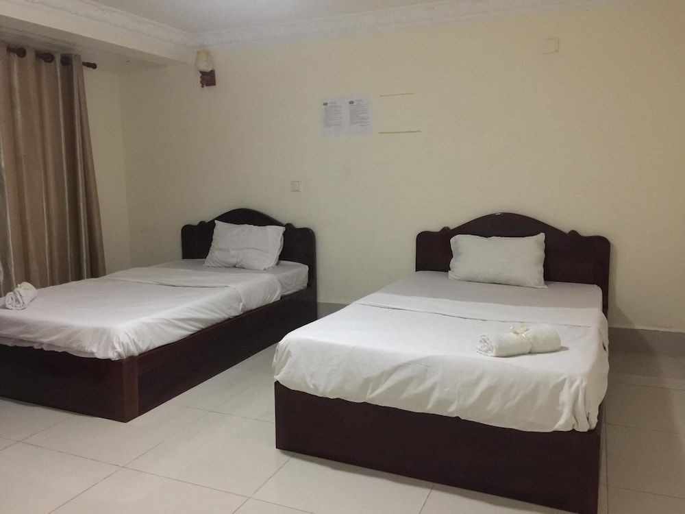 Hang Pich Airport Guesthouse 3