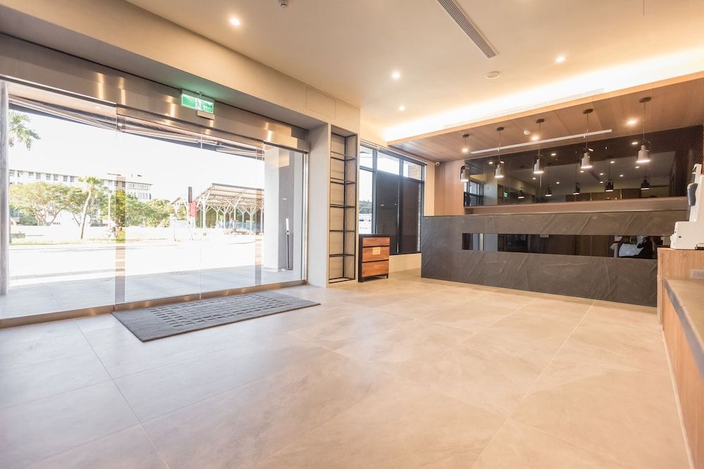 Traveller-Inn Teihua Hotel II 2