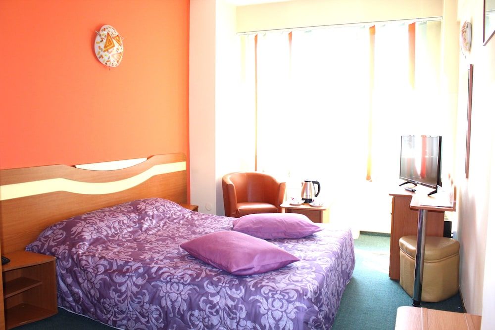 Elizeu Hotel 3 estrellas en Bucharest