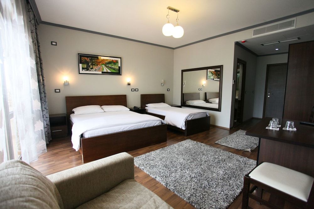Hotel Panorama Kruje 4 estrellas en Krujë