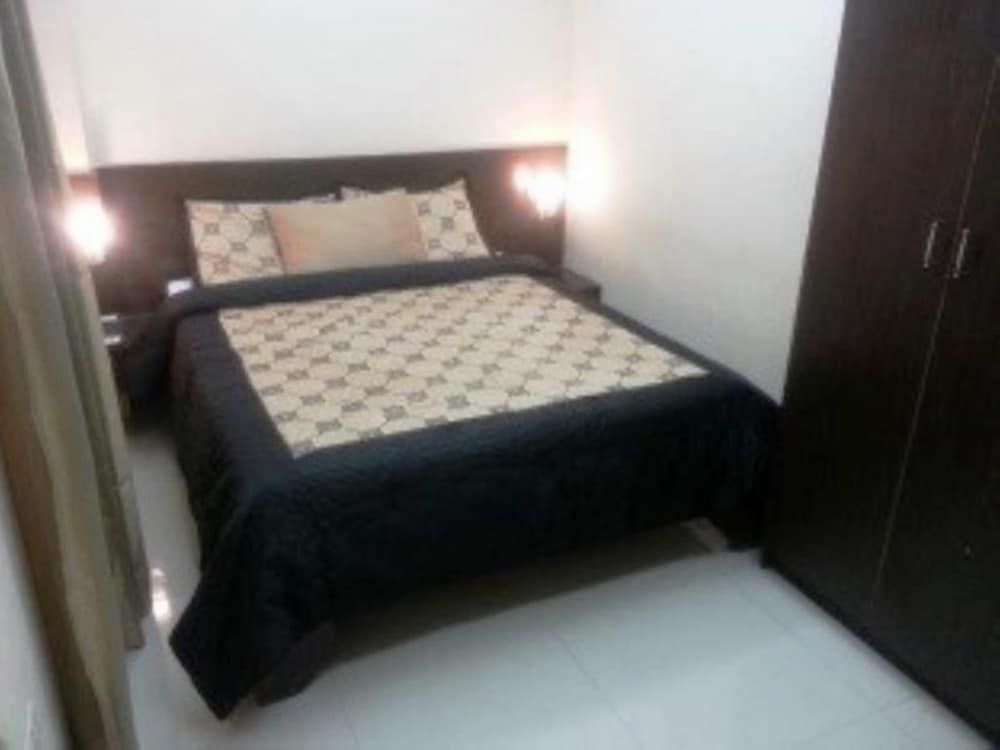 Hidden Pearl Hotel - Janus Luxury Suites 2